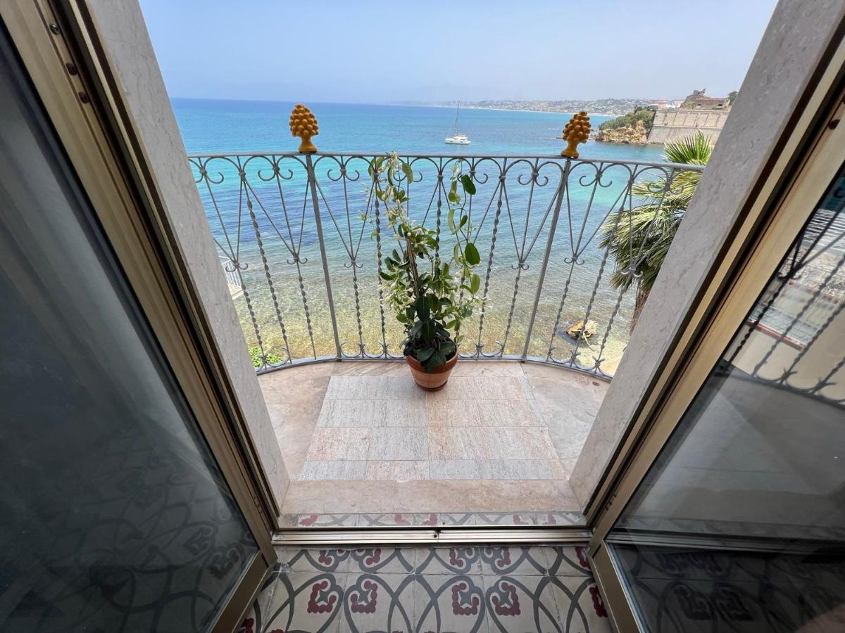 Ferienwohnung Castello A Mare Castellammare del Golfo Exterior foto